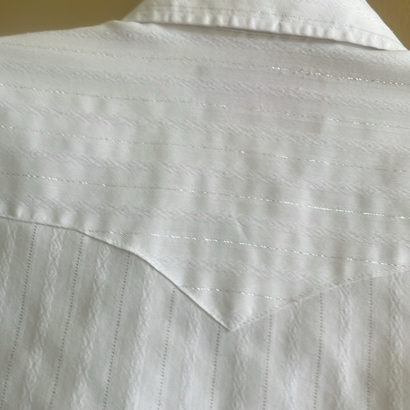 Panhandle Slim Pearl Snap Long Sleeve White With Silver Threading Size 16-35 - Picture 7 of 13